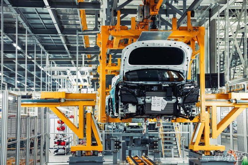 深藍(lán)S7首批量產(chǎn)車(chē)南京智慧工廠下線(xiàn)，年產(chǎn)可達(dá)20萬(wàn)輛