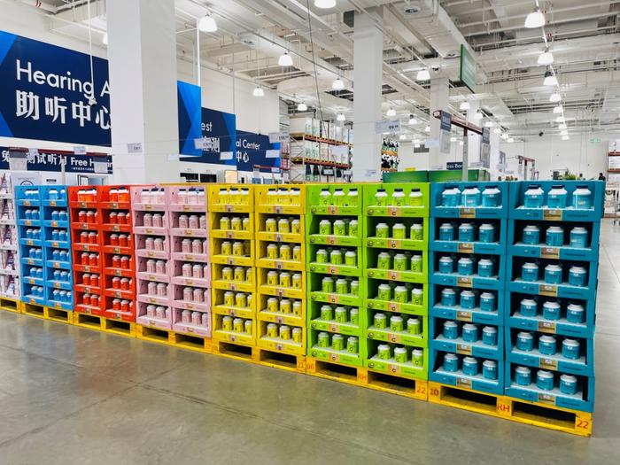 花卉之外，山姆會(huì)員店如何以百貨戰(zhàn)略實(shí)現(xiàn)突圍